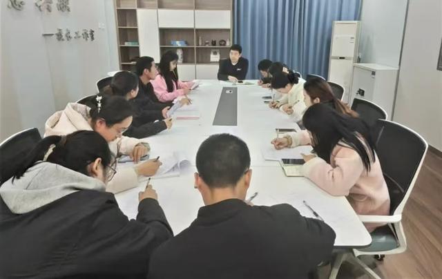 818www威尼斯平台郑州管城区外国语牧歌小学：以特色体育课程绘牧歌教育华章(图4)