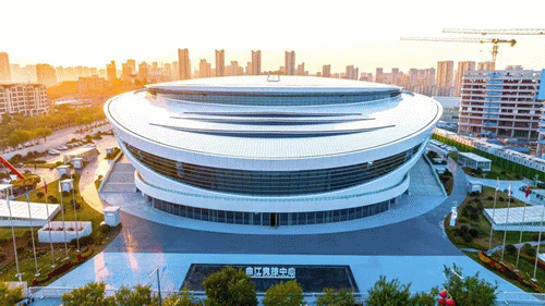 顶尖选手云集曲江电竞中心热血再燃818www威尼斯(图7)