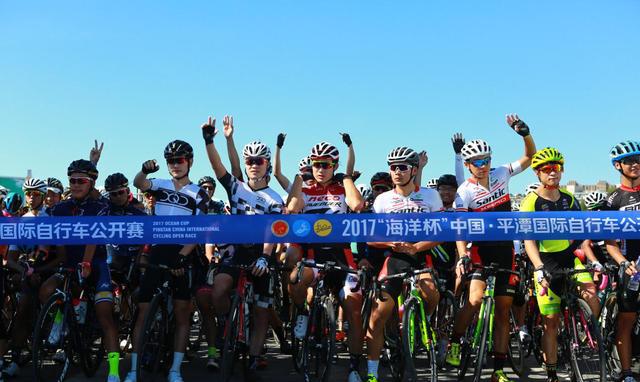 818www威尼斯登录海南U18女足荣获全运会季军青春强队的崭露头角(图1)